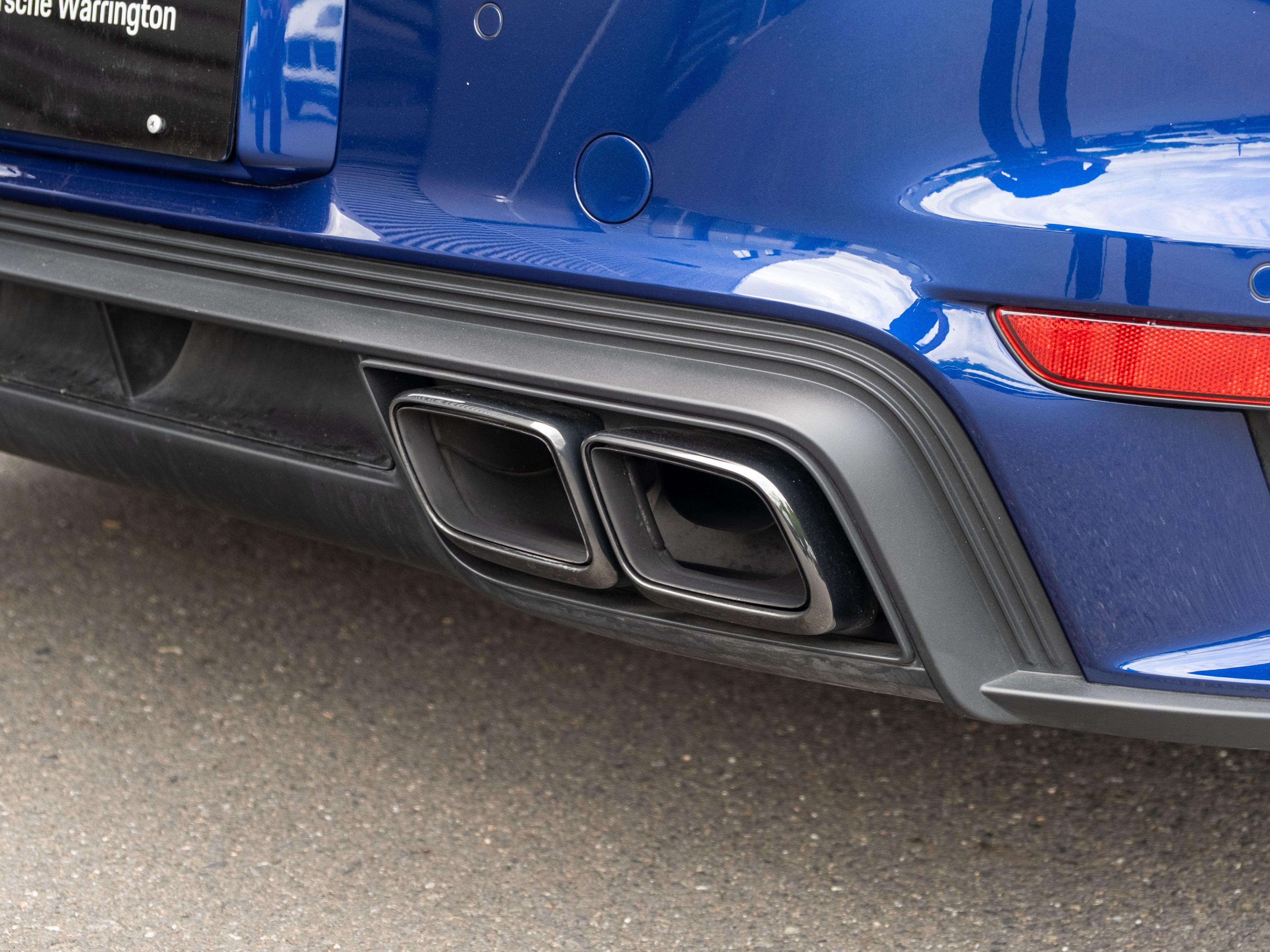 Certified 2021 Porsche 911 Turbo S AWD/4WD image 23