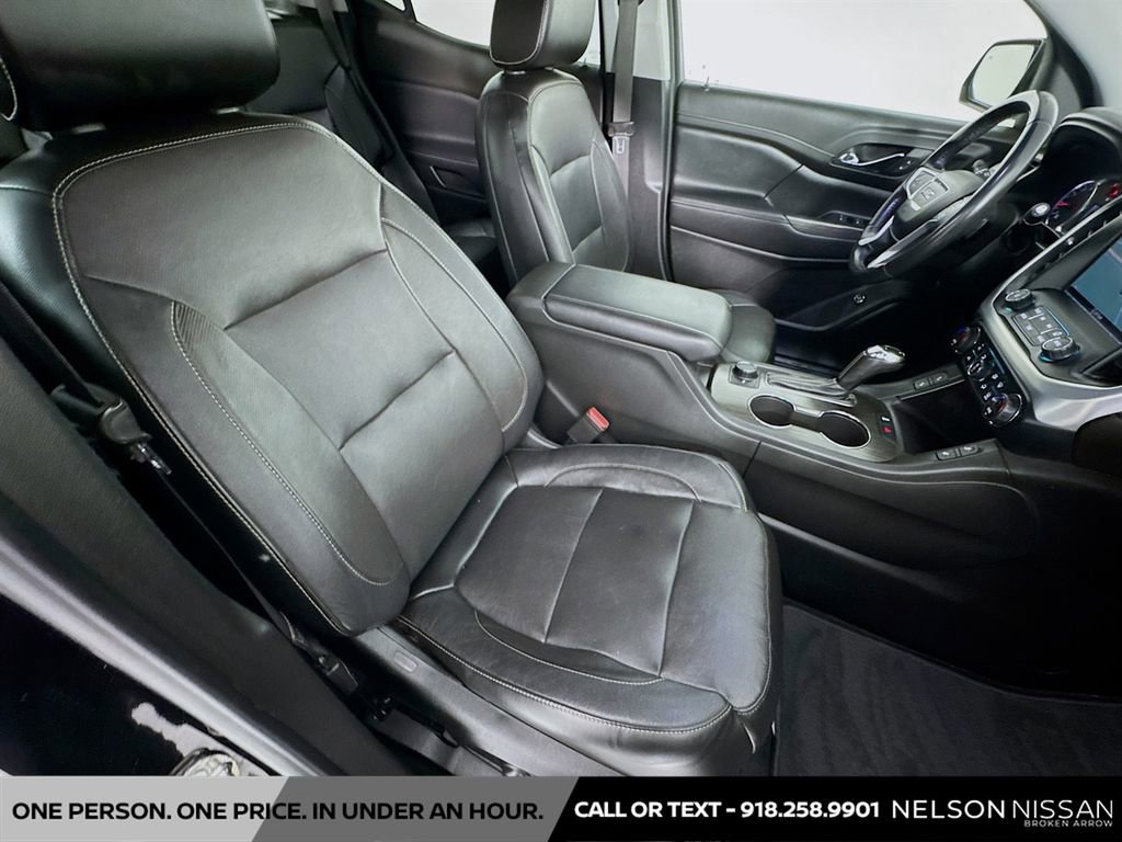 Used 2019 GMC Acadia SLT w/ Black Edition image 30