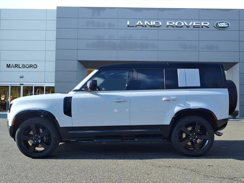 New 2026 Land Rover Defender 110 V8 image 6