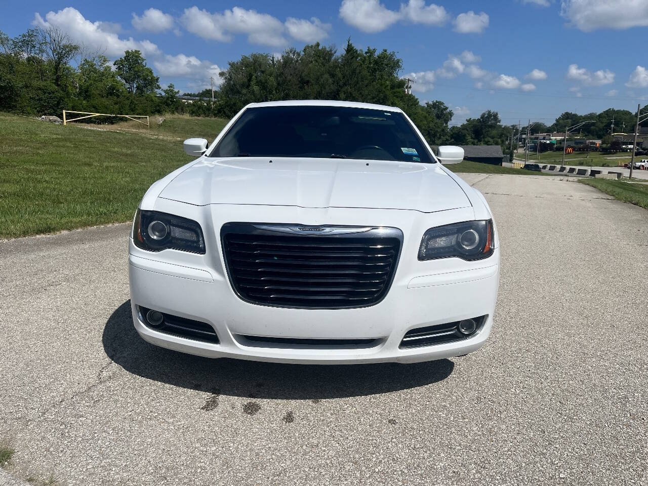 Used 2014 Chrysler 300 S AWD/4WD image 2