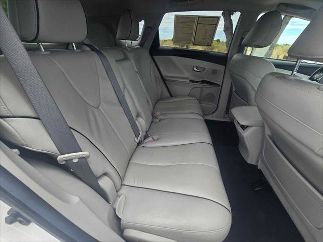Used 2013 Toyota Venza XLE w/ XLE Premium Pkg AWD/4WD image 12