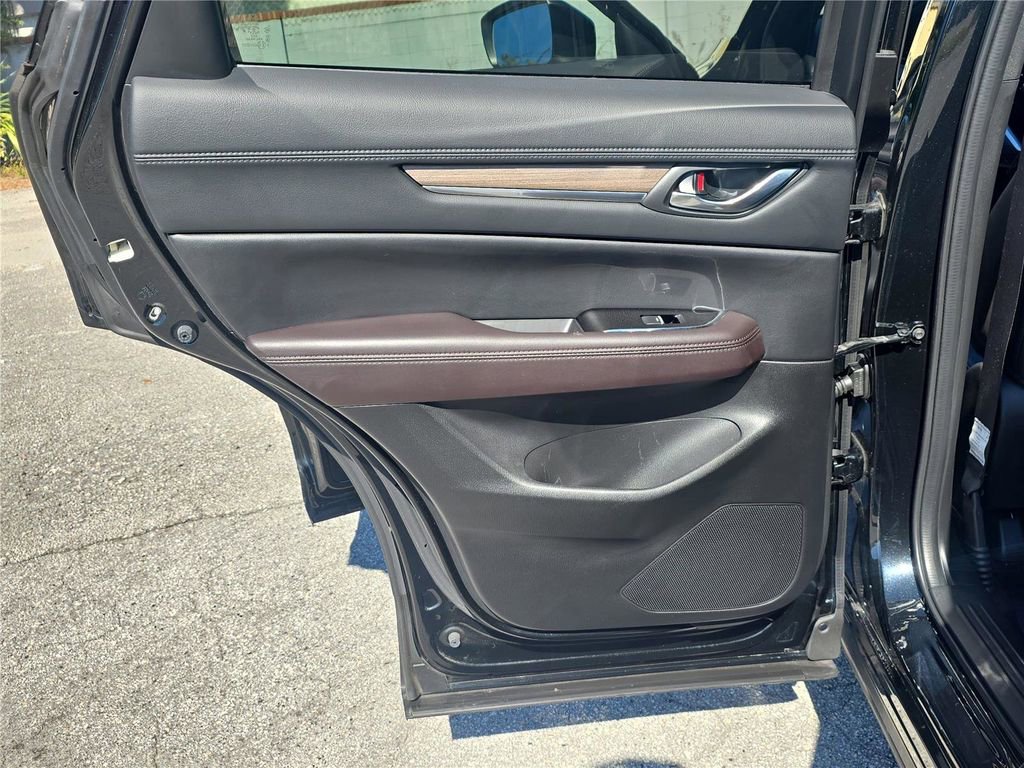 Used 2022 MAZDA CX-5 Signature image 12