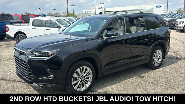 Used 2024 Toyota Grand Highlander Platinum image 3
