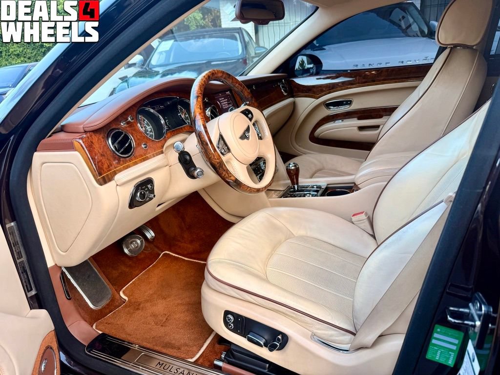 Used 2012 Bentley Mulsanne RWD image 13