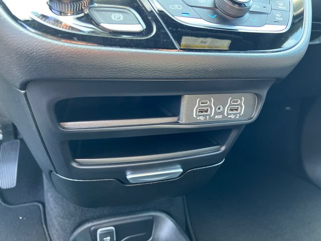 Used 2025 Chrysler Pacifica Select FWD image 21