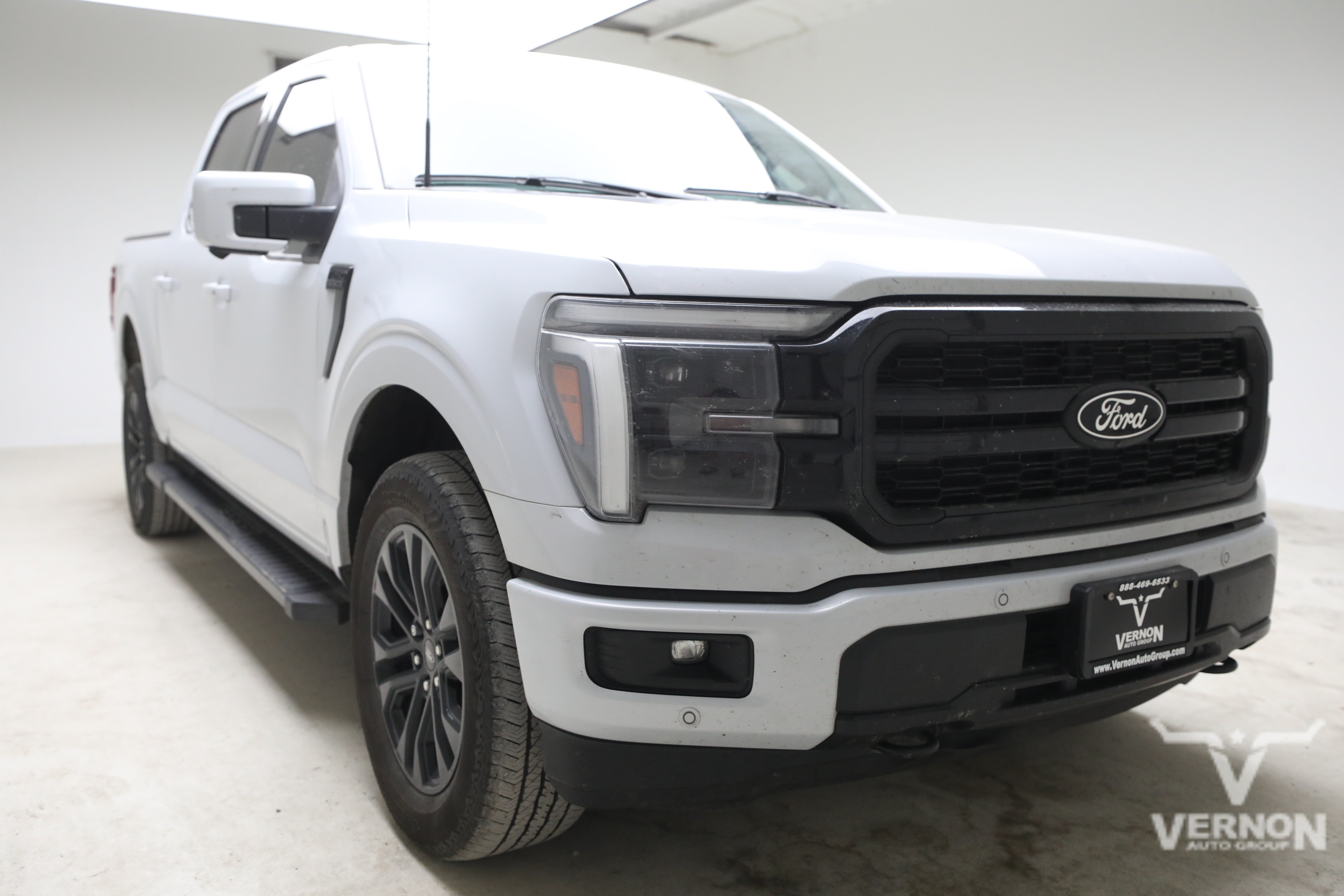 Used 2025 Ford F150 Lariat w/ Equipment Group 501A Mid AWD/4WD image 5