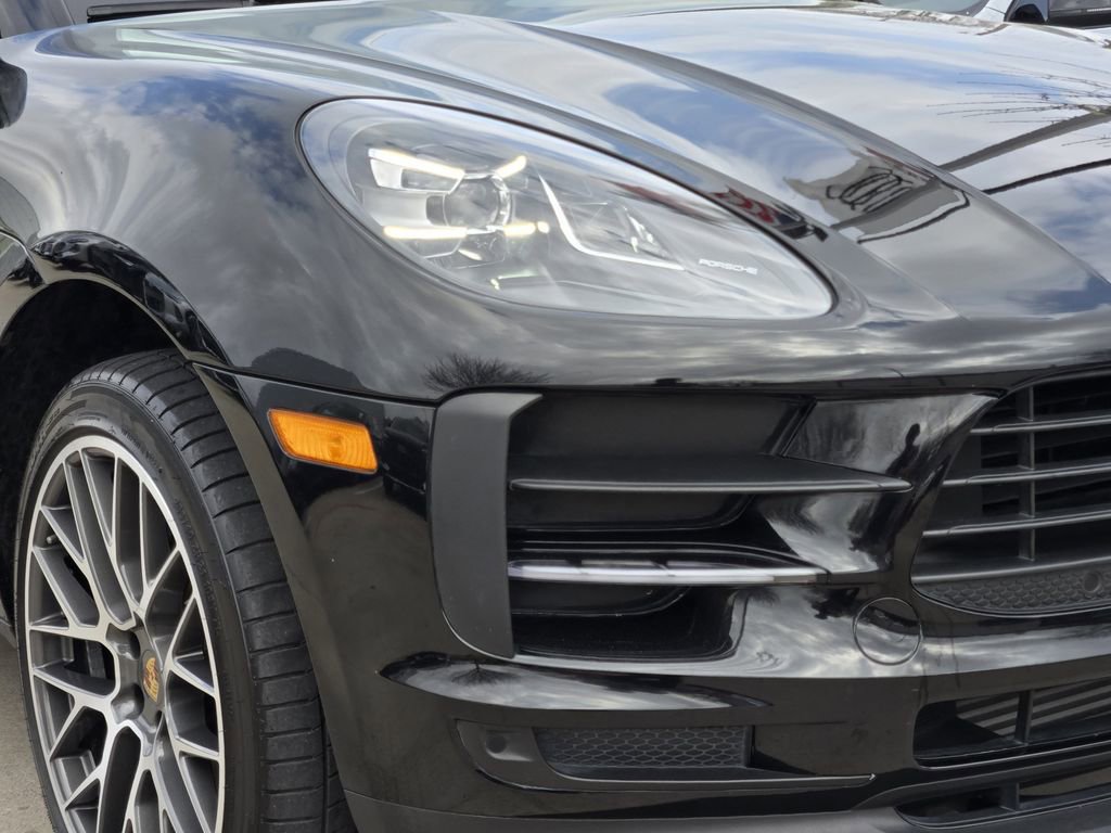 Used 2020 Porsche Macan Base image 12