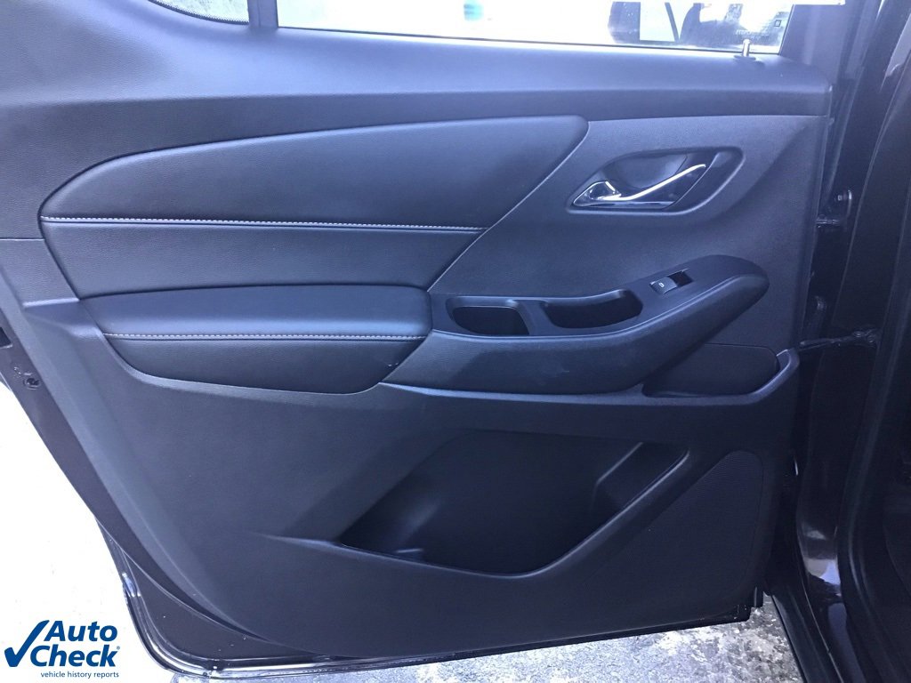 Used 2019 Chevrolet Traverse LT w/ LPO, Floor Liner Package image 13