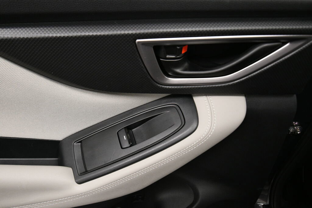 Used 2022 Subaru Forester Base image 20