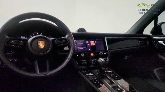Used 2024 Porsche Macan S AWD/4WD image 60