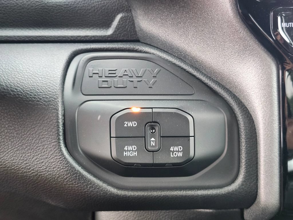 New 2026 RAM 2500 Tradesman AWD/4WD image 25