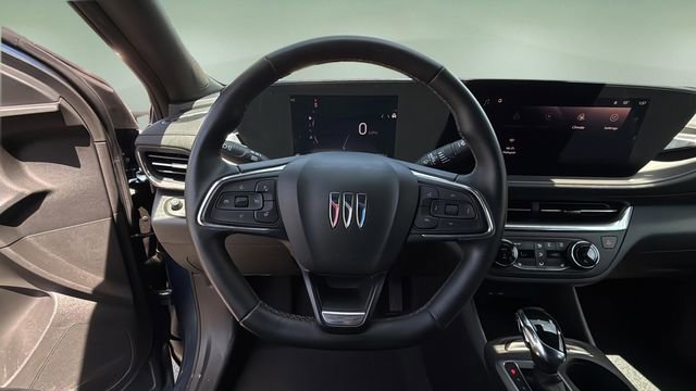 Used 2024 Buick Envista Preferred w/ Convenience I Package image 12