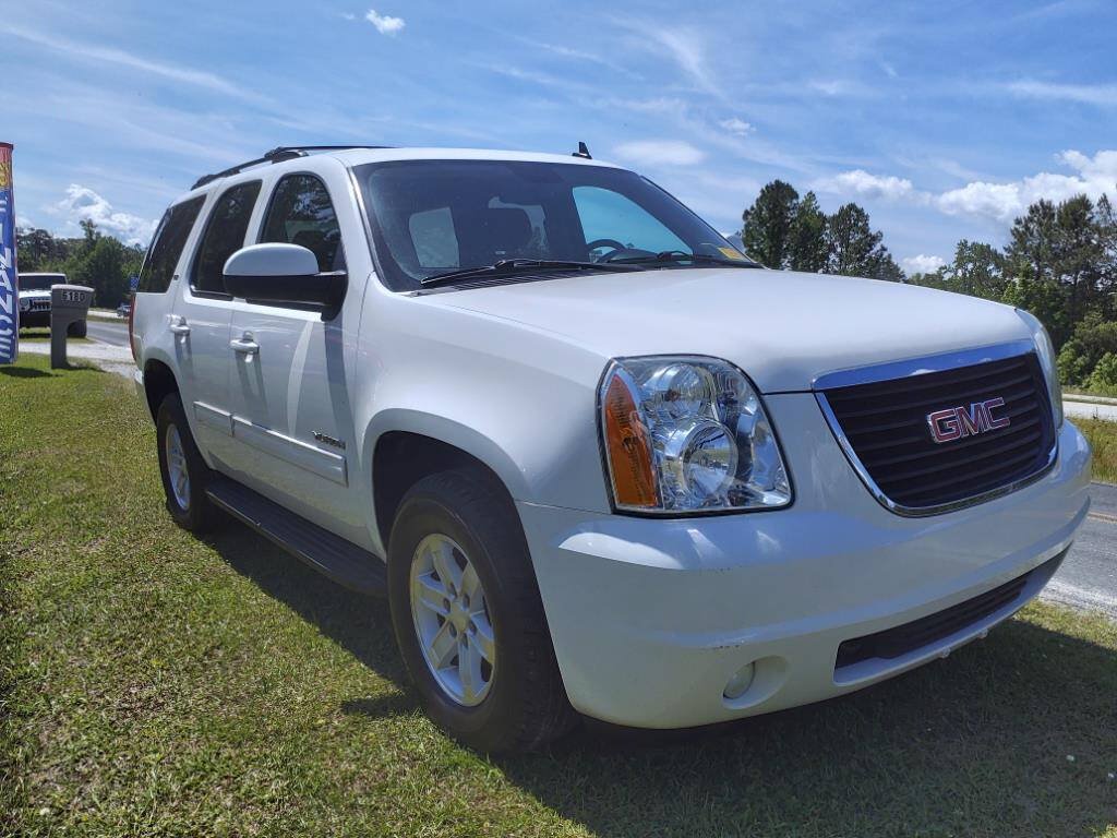 Used 2013 GMC Yukon SLT RWD image 1