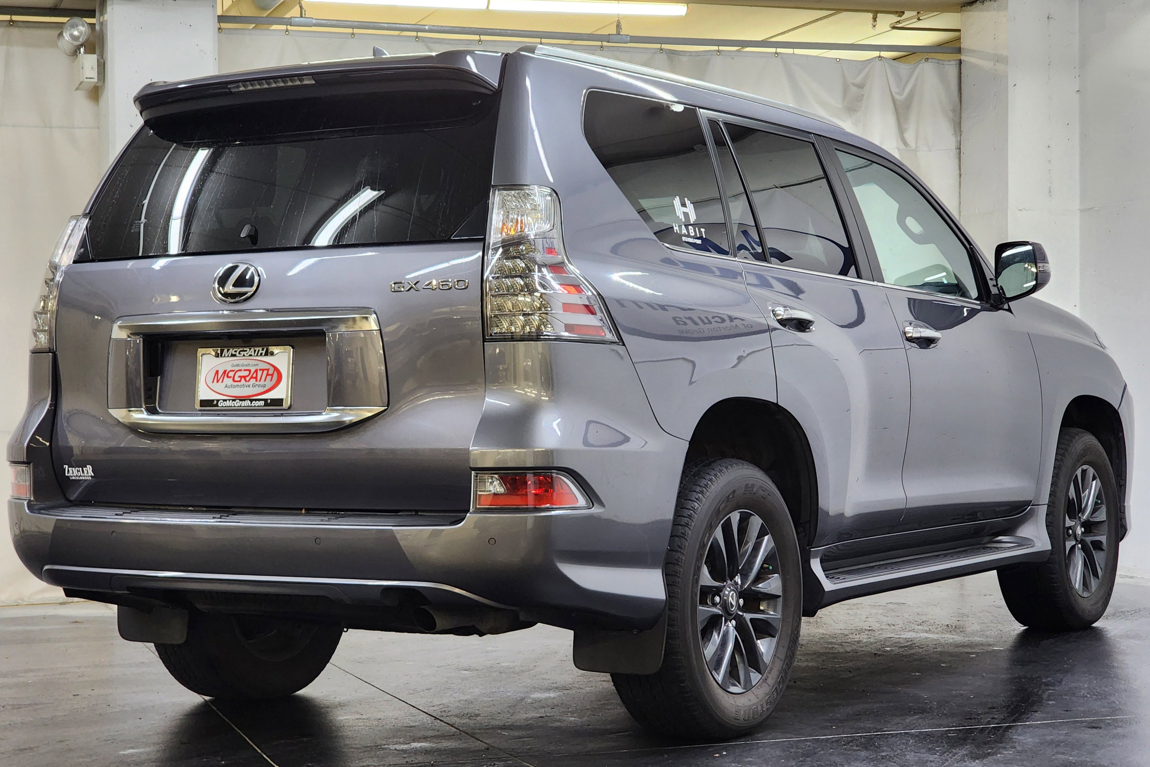 Used 2021 Lexus GX 460 Premium image 3