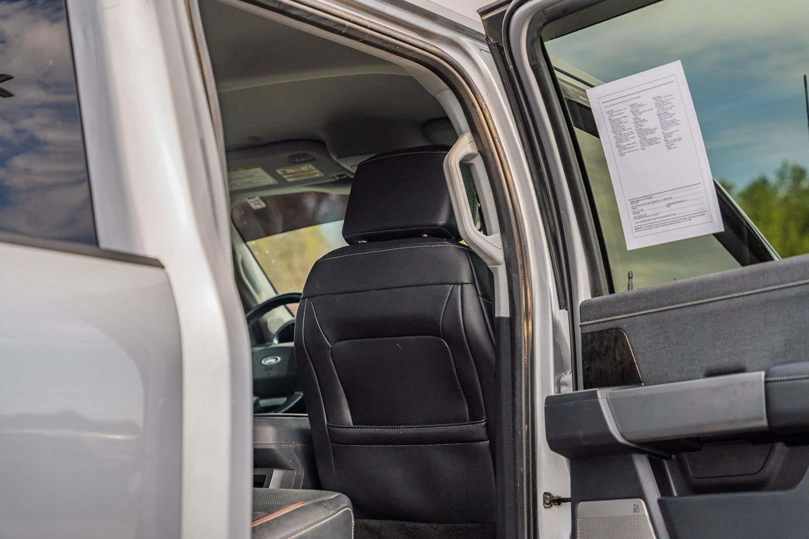 Certified 2023 Ford F350 Lariat AWD/4WD image 18