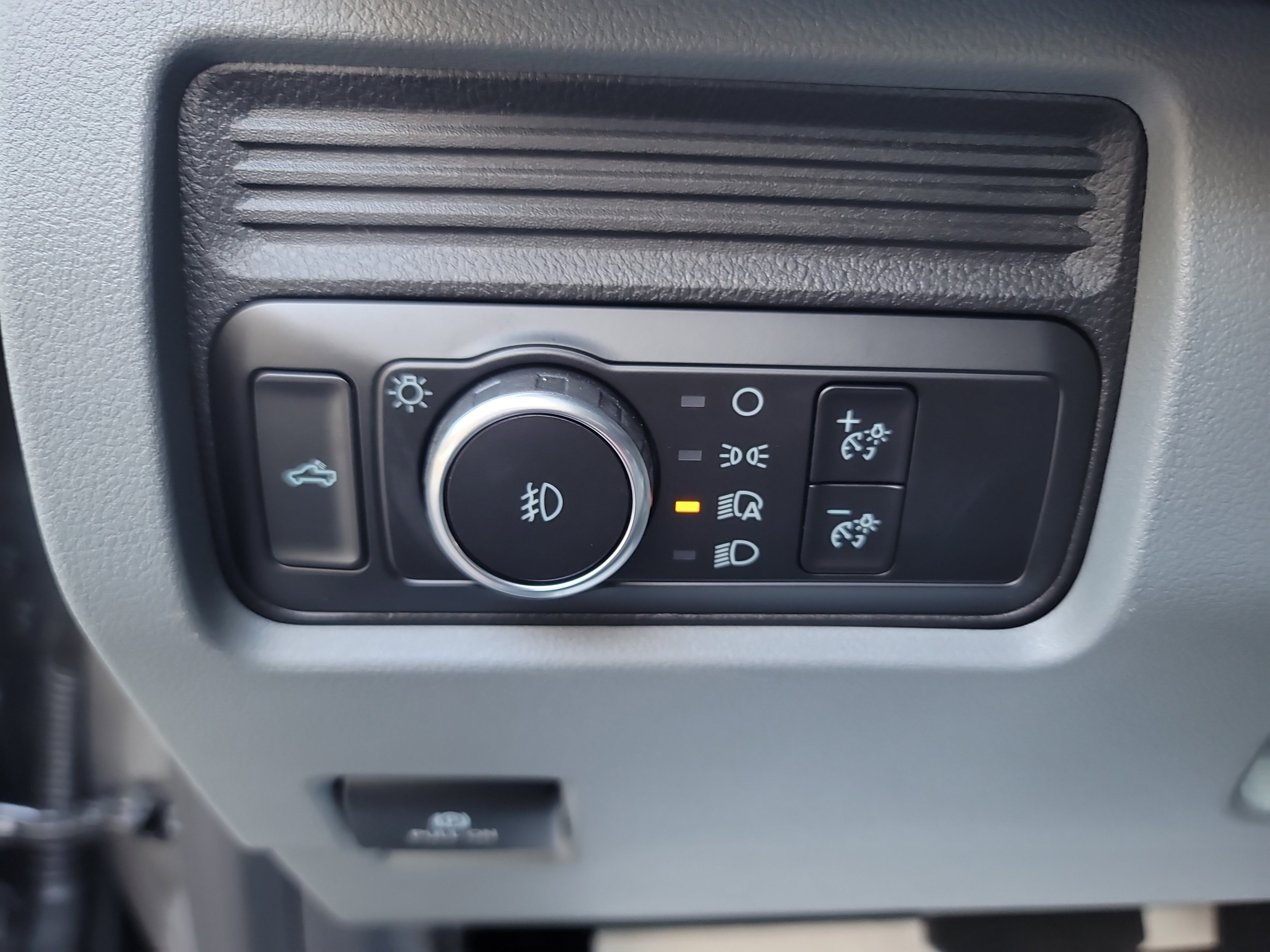 New 2026 Ford F350 XL w/ FX4 Off-Road Package image 17