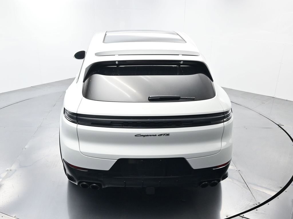 Certified 2026 Porsche Cayenne GTS AWD/4WD image 38