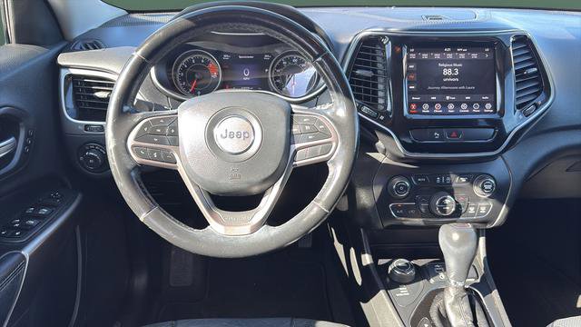Used 2020 Jeep Cherokee Limited AWD/4WD image 19
