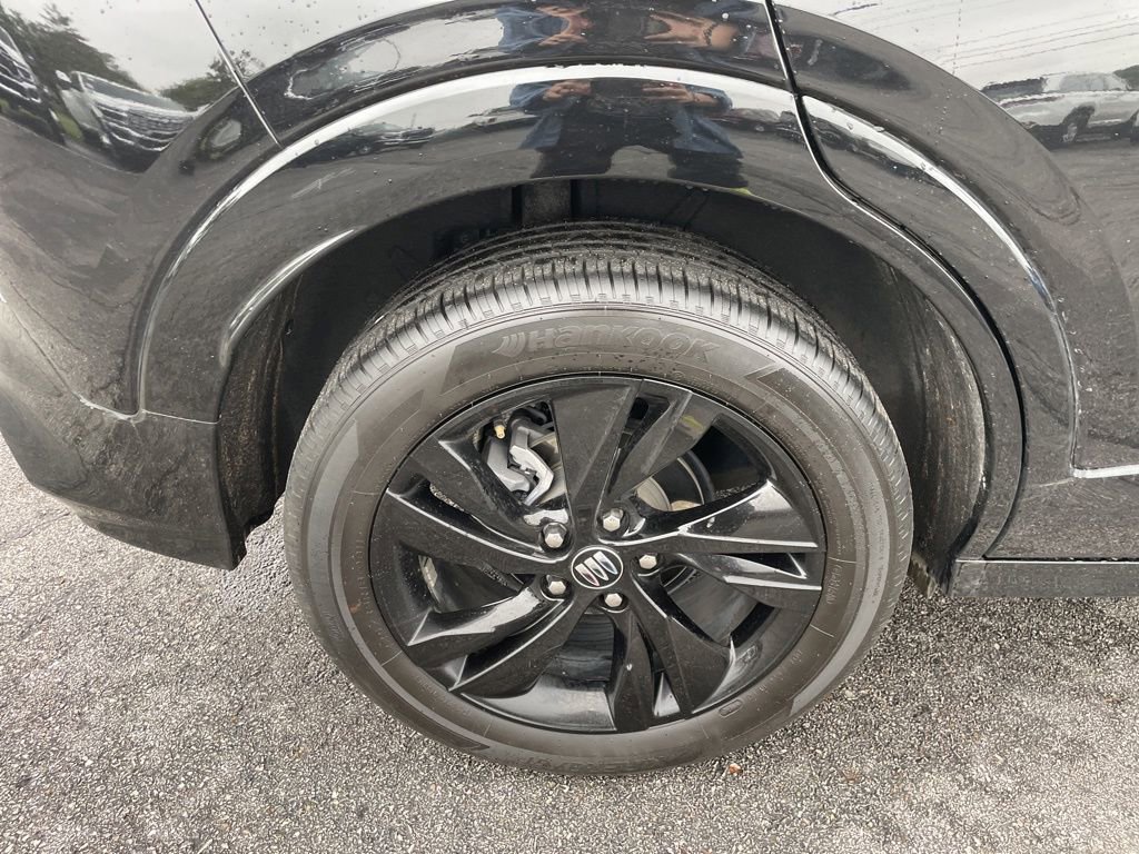 Used 2024 Buick Encore GX Sport Touring image 38