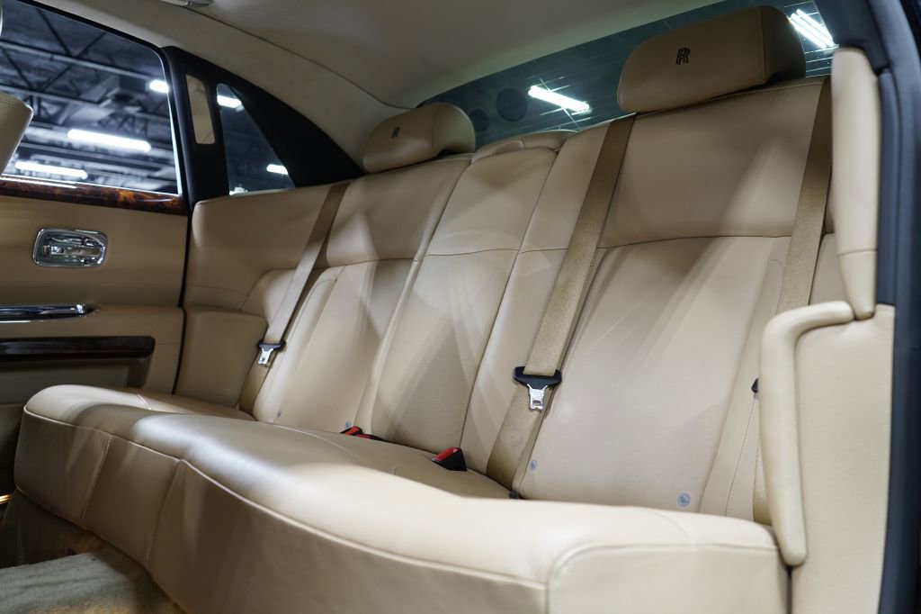 Used 2010 Rolls-Royce Ghost RWD image 29