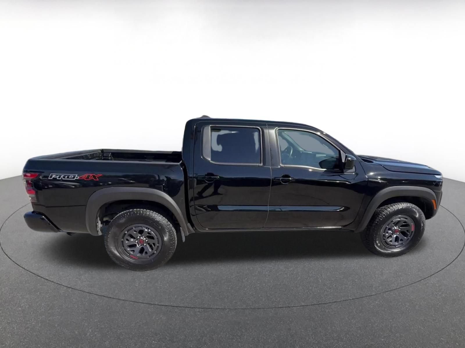 Used 2026 Nissan Frontier PRO-4X AWD/4WD image 16
