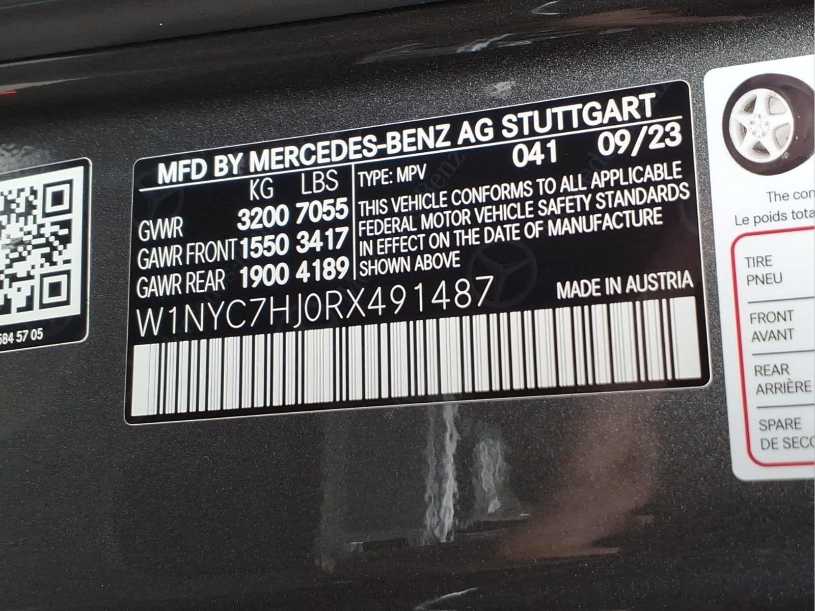 Certified 2024 Mercedes-Benz G 63 AMG 4MATIC image 35
