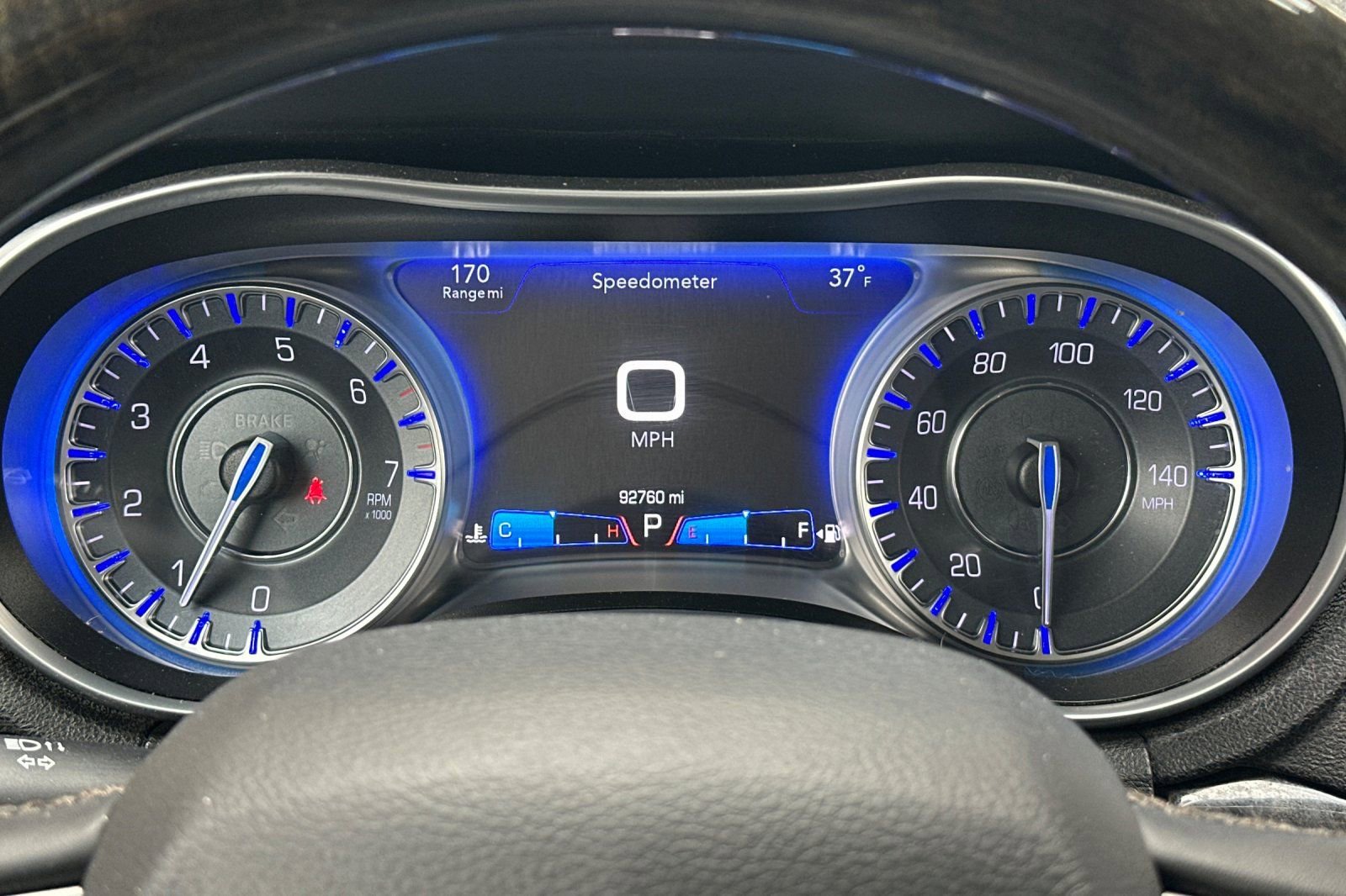 Used 2018 Chrysler 300 Limited image 32