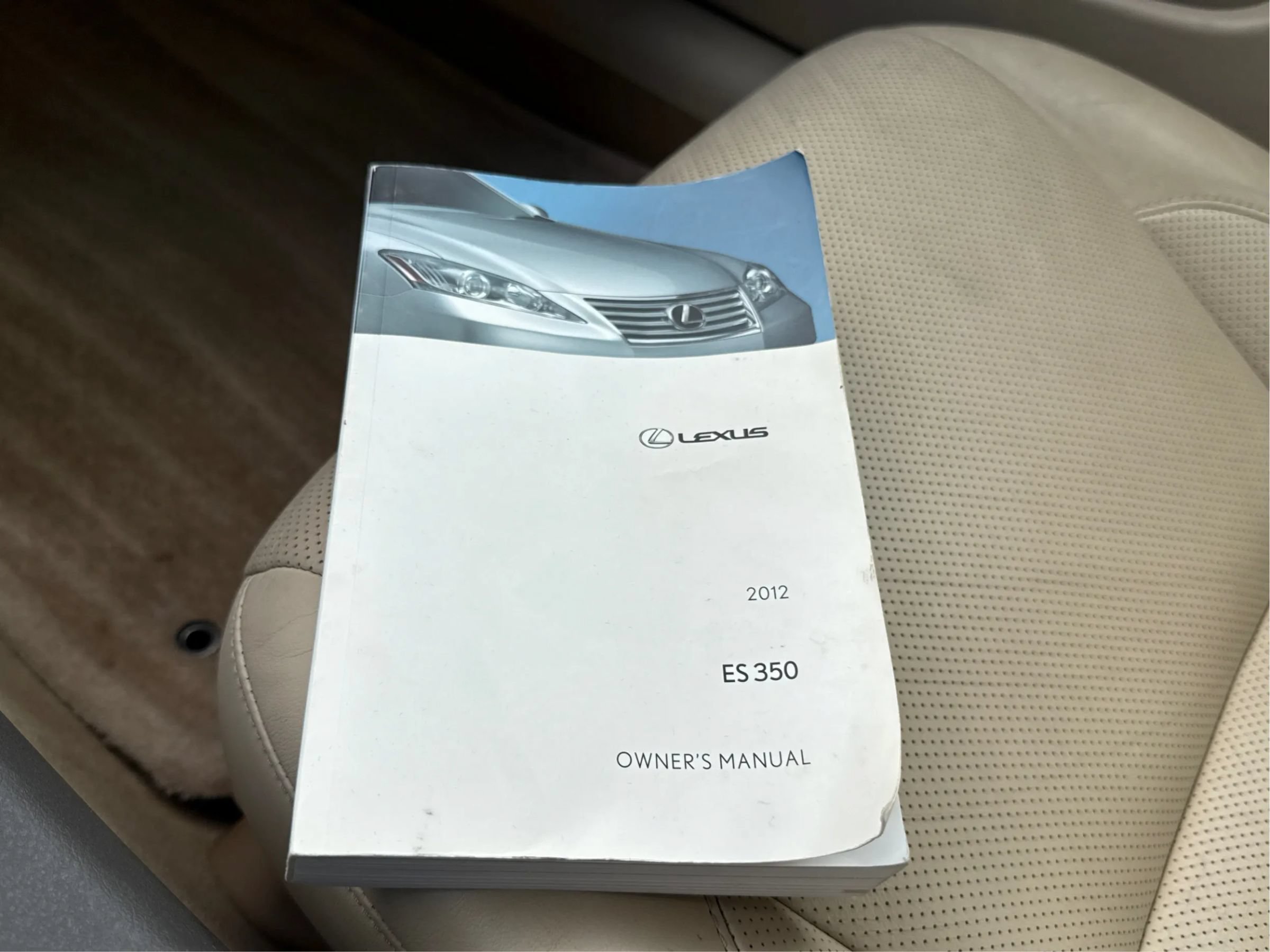 Used 2012 Lexus ES 350 FWD image 17