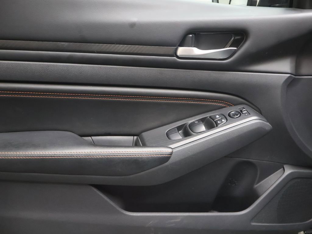 Used 2022 Nissan Altima 2.0 SR image 15