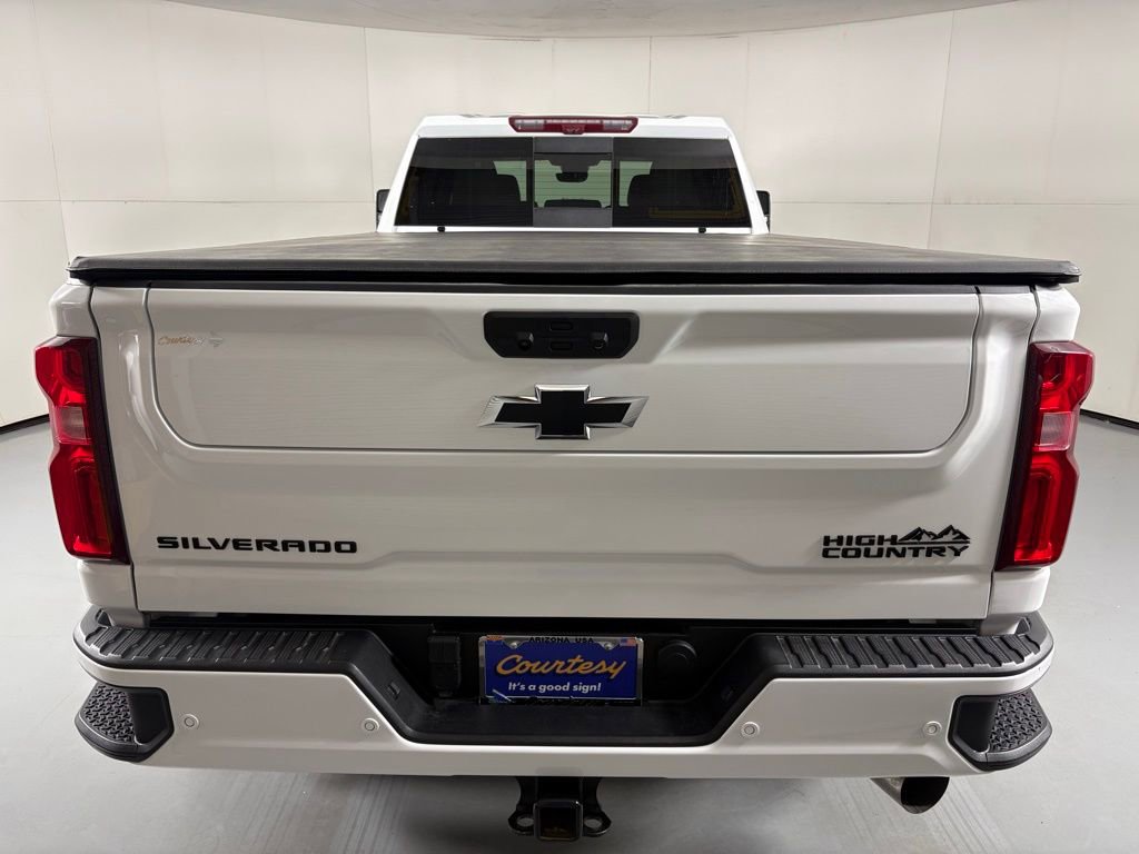 Used 2024 Chevrolet Silverado 3500 High Country w/ High Country Premium Package image 8
