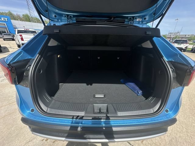New 2026 Chevrolet Trax LT w/ LT Convenience Package FWD image 26