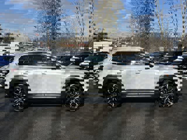 Used 2024 MAZDA CX-50 AWD 2.5 S w/ Cargo Package image 3