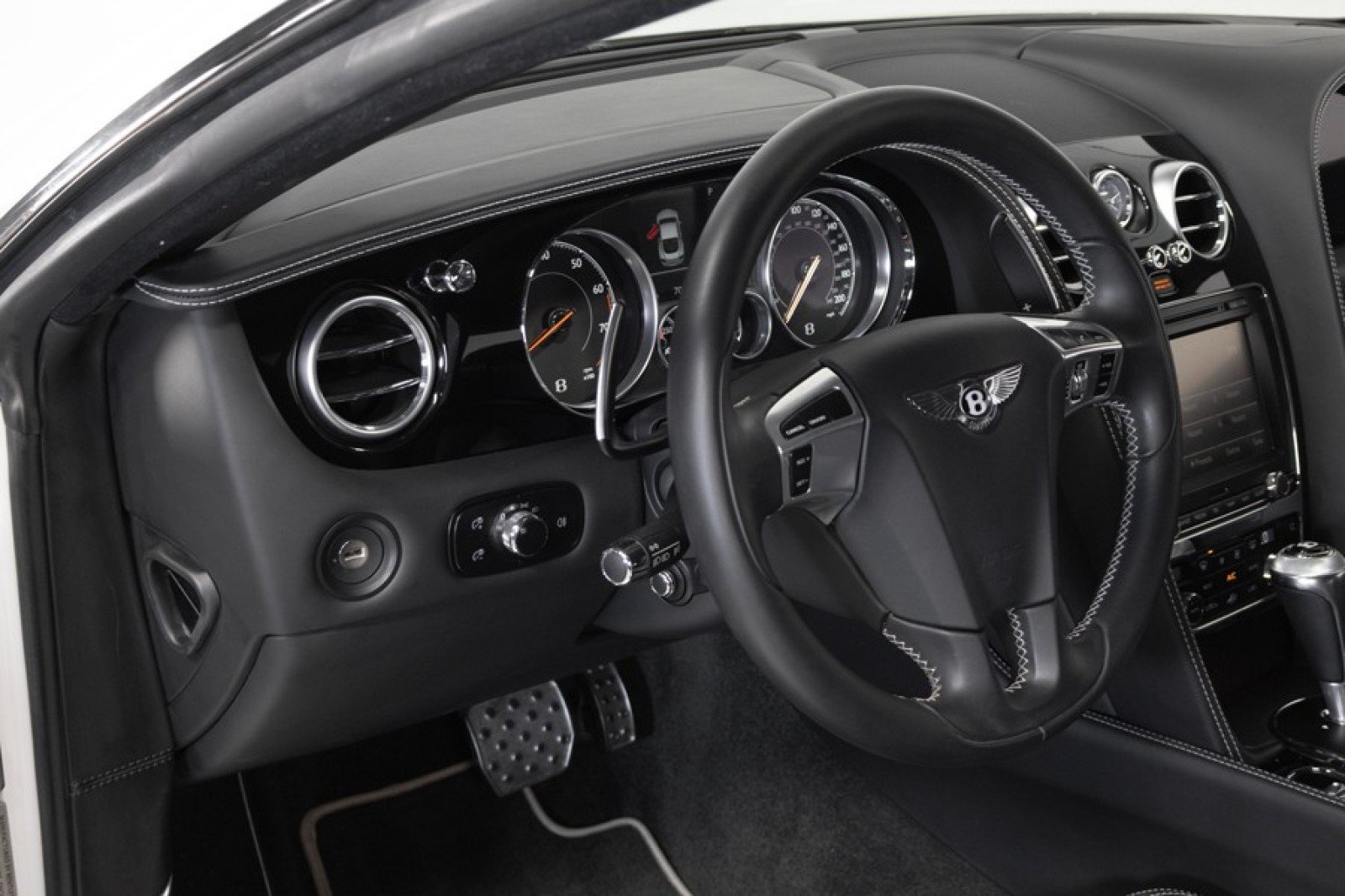 Used 2016 Bentley Continental GT AWD/4WD image 22