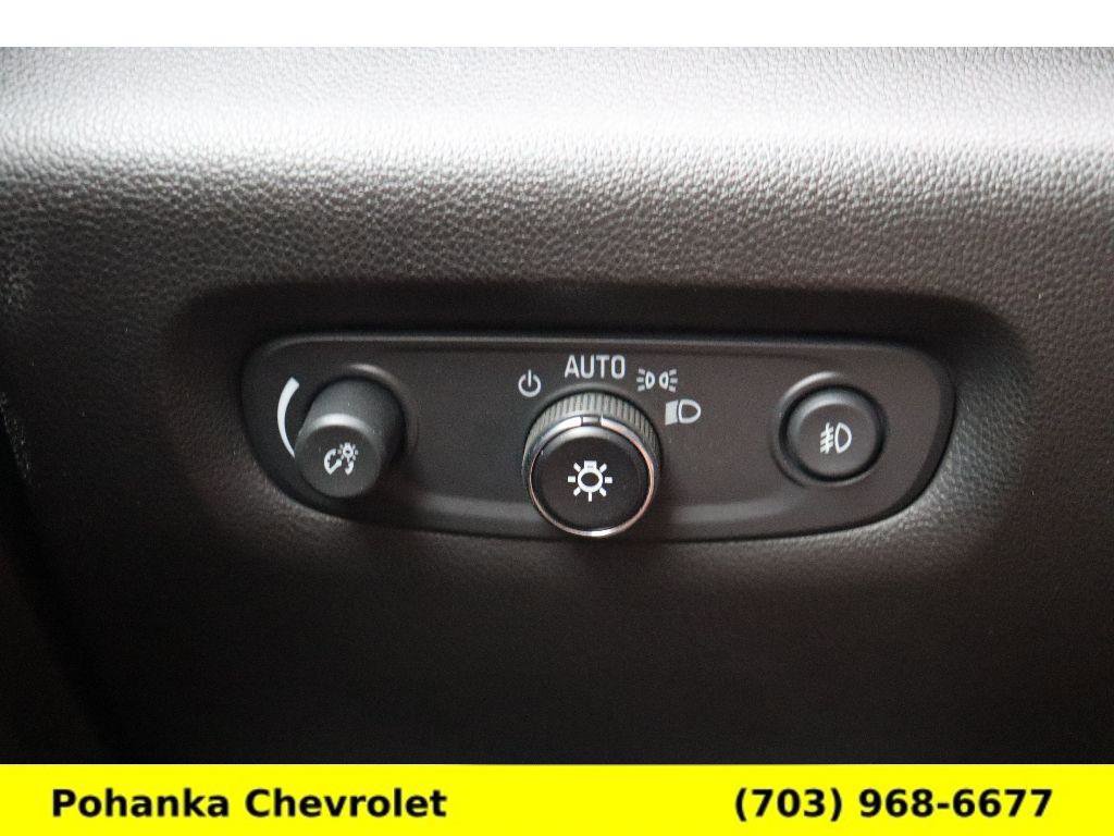 Used 2021 Chevrolet Traverse RS w/ LPO, Roadside Safety Package image 18