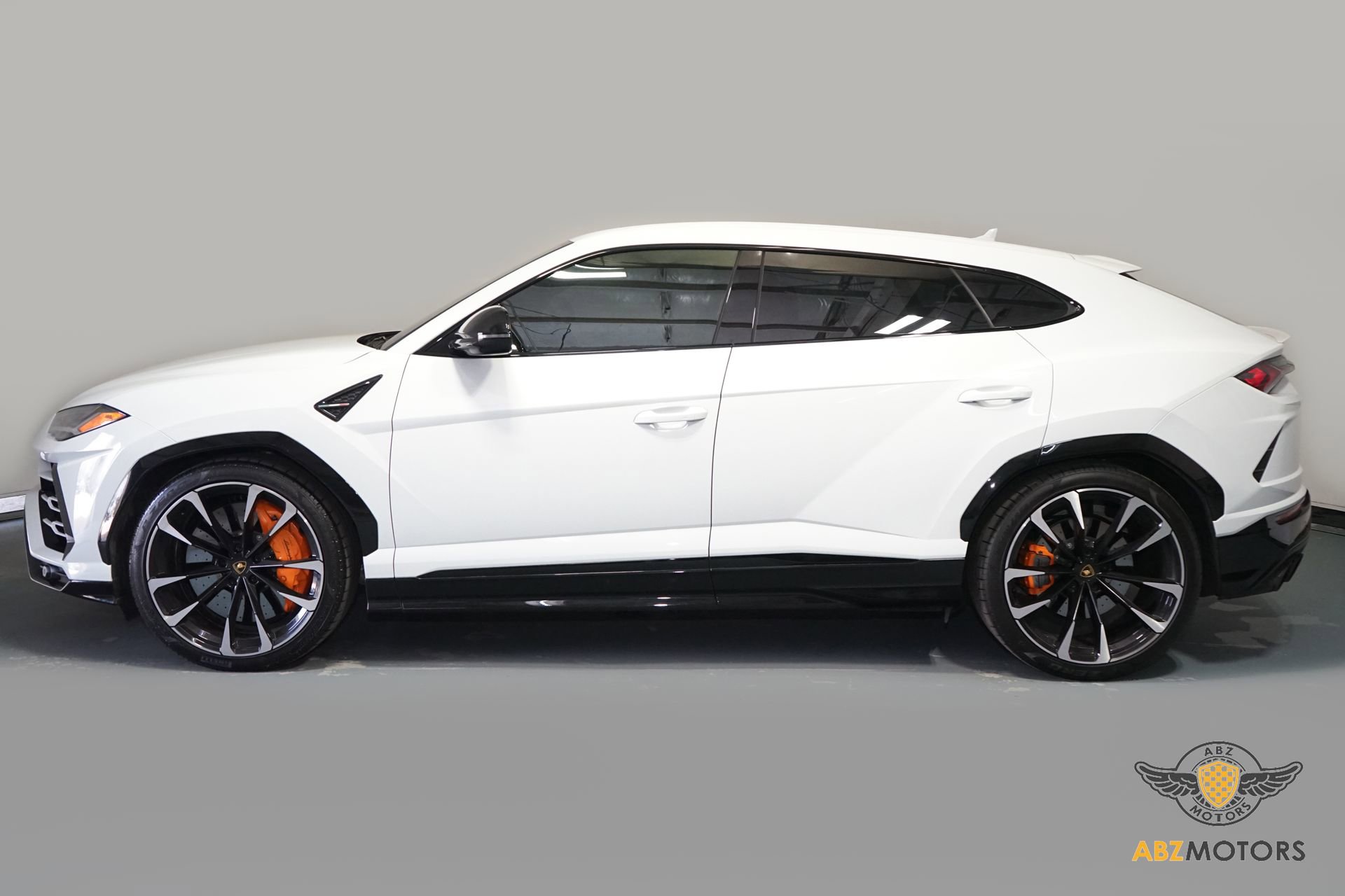 Used 2021 Lamborghini Urus image 4
