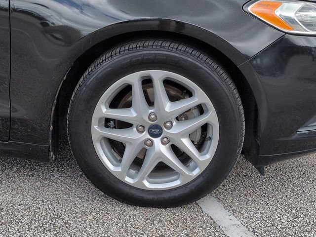 Used 2013 Ford Fusion SE FWD image 11