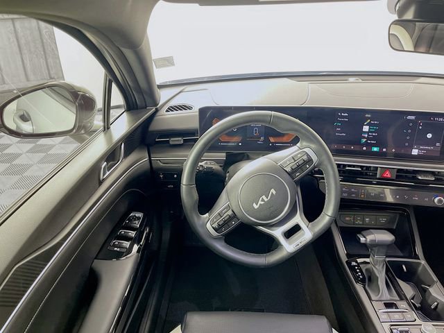 Used 2025 Kia K5 GT-Line w/ GT-Line Premium Package image 25
