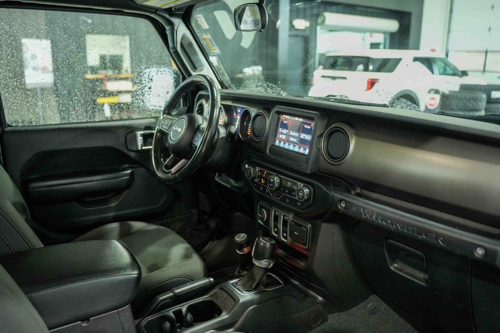 Used 2020 Jeep Wrangler Sport AWD/4WD image 14