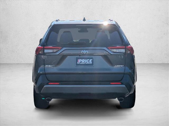 Used 2020 Toyota RAV4 Limited image 6