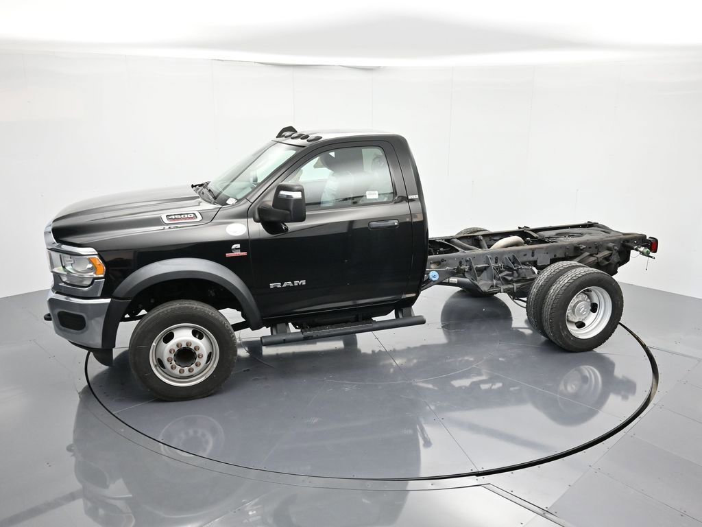 Used 2023 RAM 4500 SLT w/ Quick Order Package 2YG SLT RWD image 32