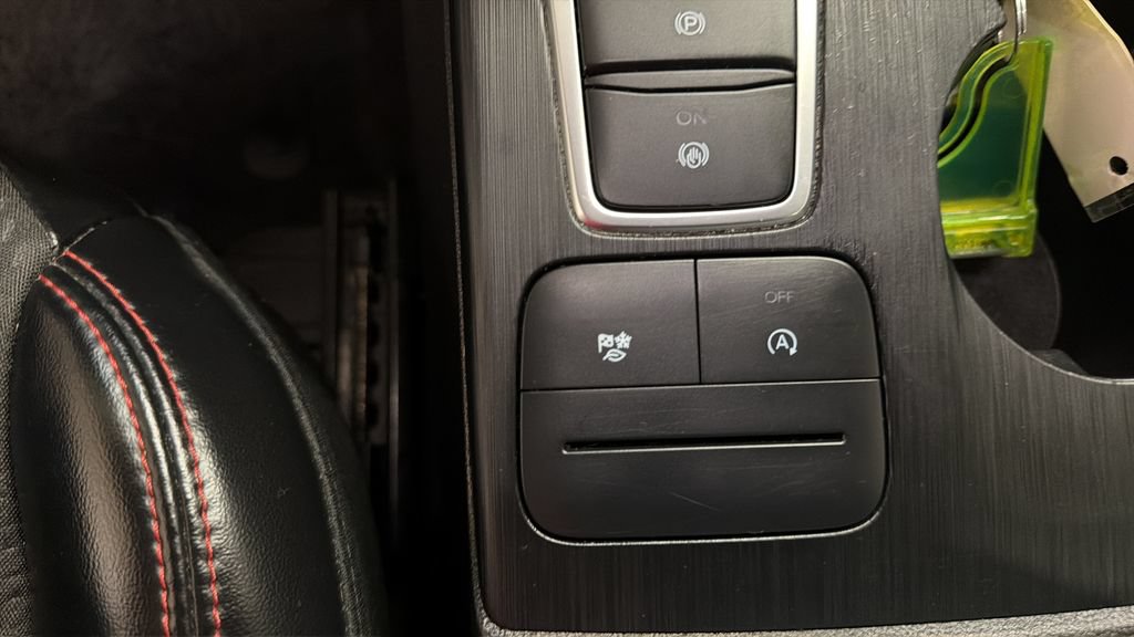Used 2024 Ford Escape ST-Line AWD/4WD image 23