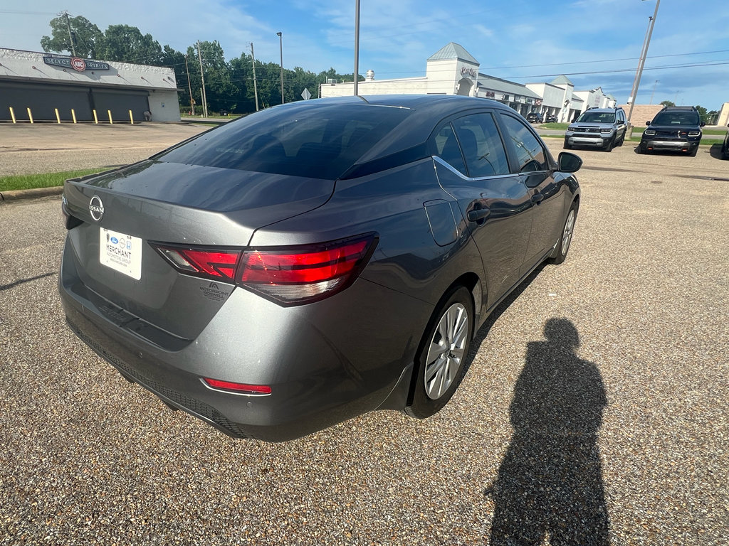 Used 2025 Nissan Sentra S FWD image 9