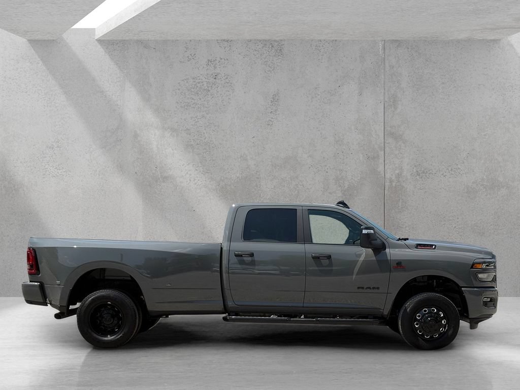 New 2026 RAM 3500 Lone Star AWD/4WD image 4