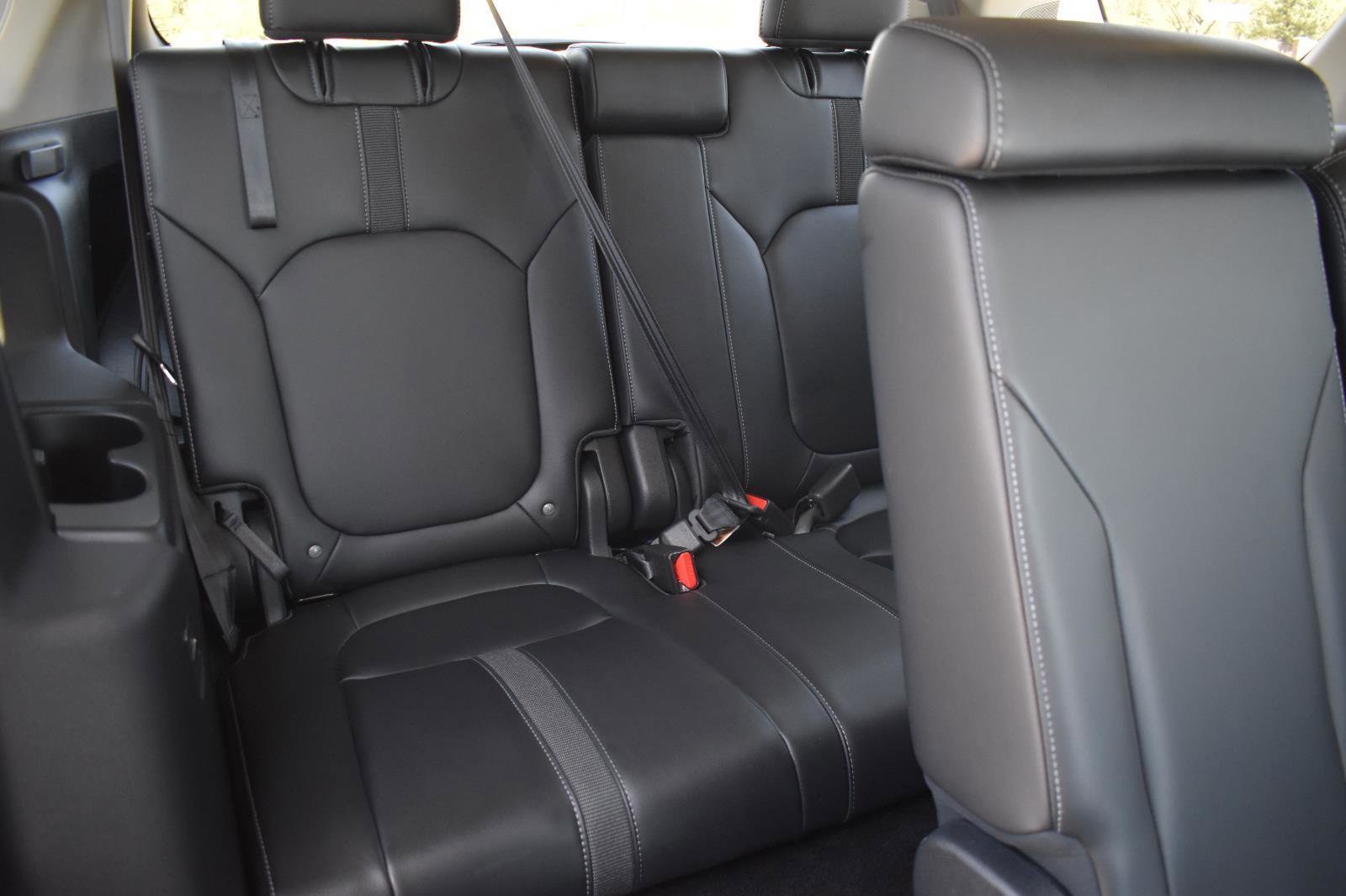 Used 2023 Honda Pilot Touring image 18