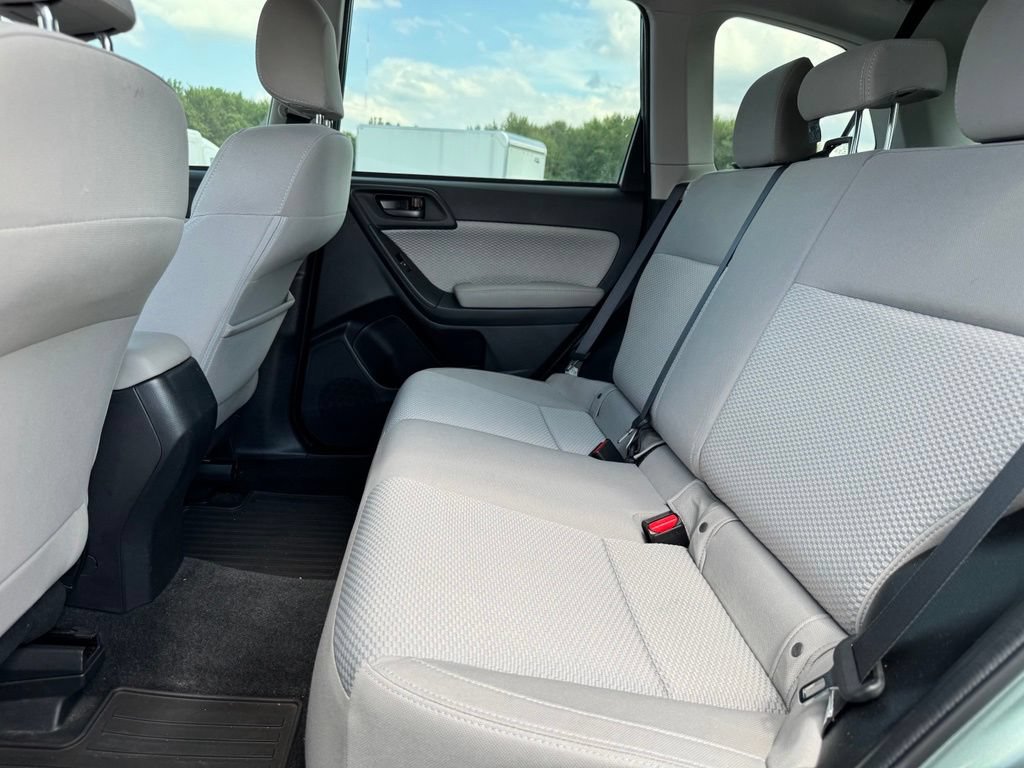 Used 2017 Subaru Forester 2.5i w/ Alloy Wheel Package AWD/4WD image 13