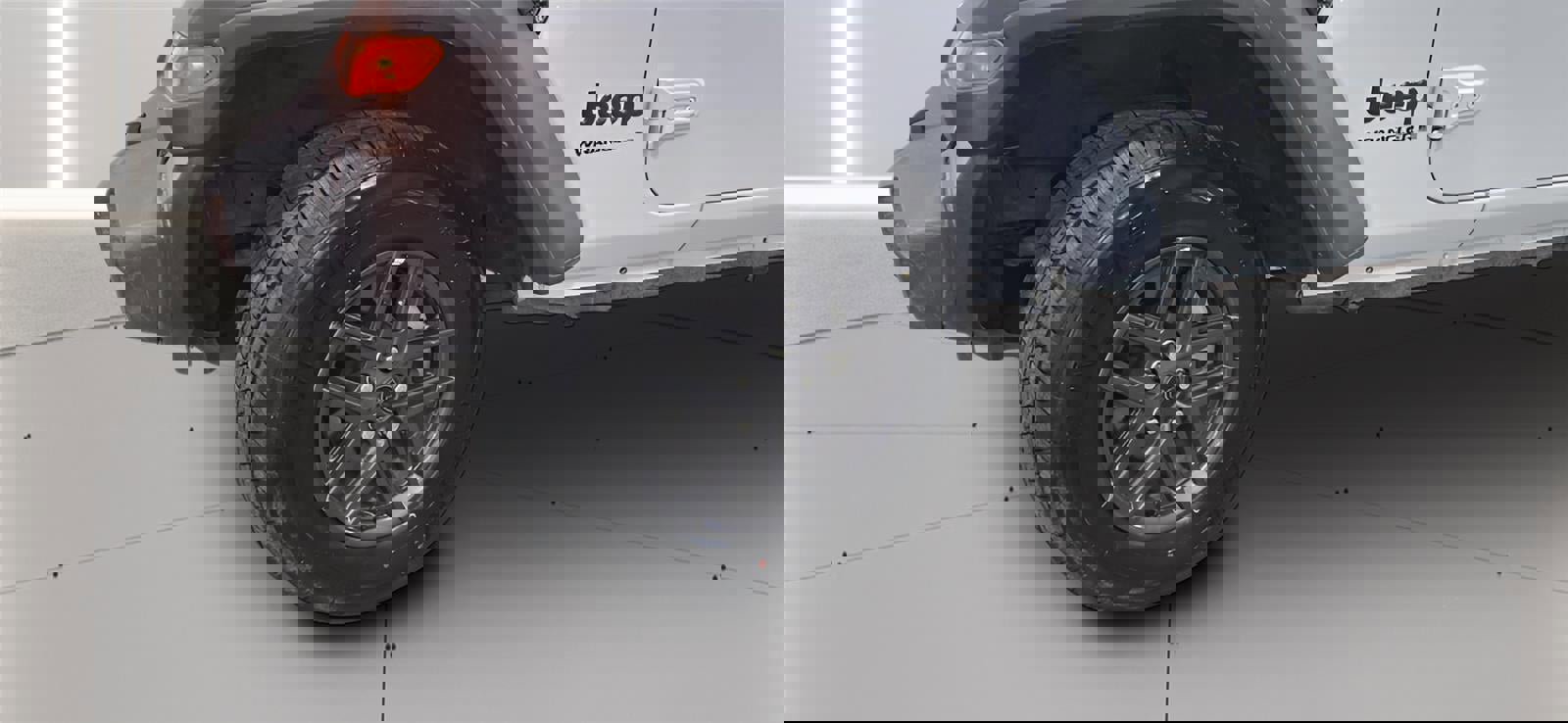 Used 2024 Jeep Wrangler Sport S image 8