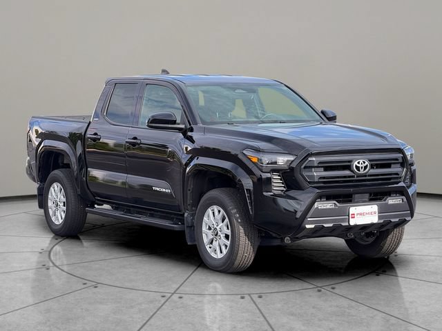 Certified 2025 Toyota Tacoma SR5 AWD/4WD image 8
