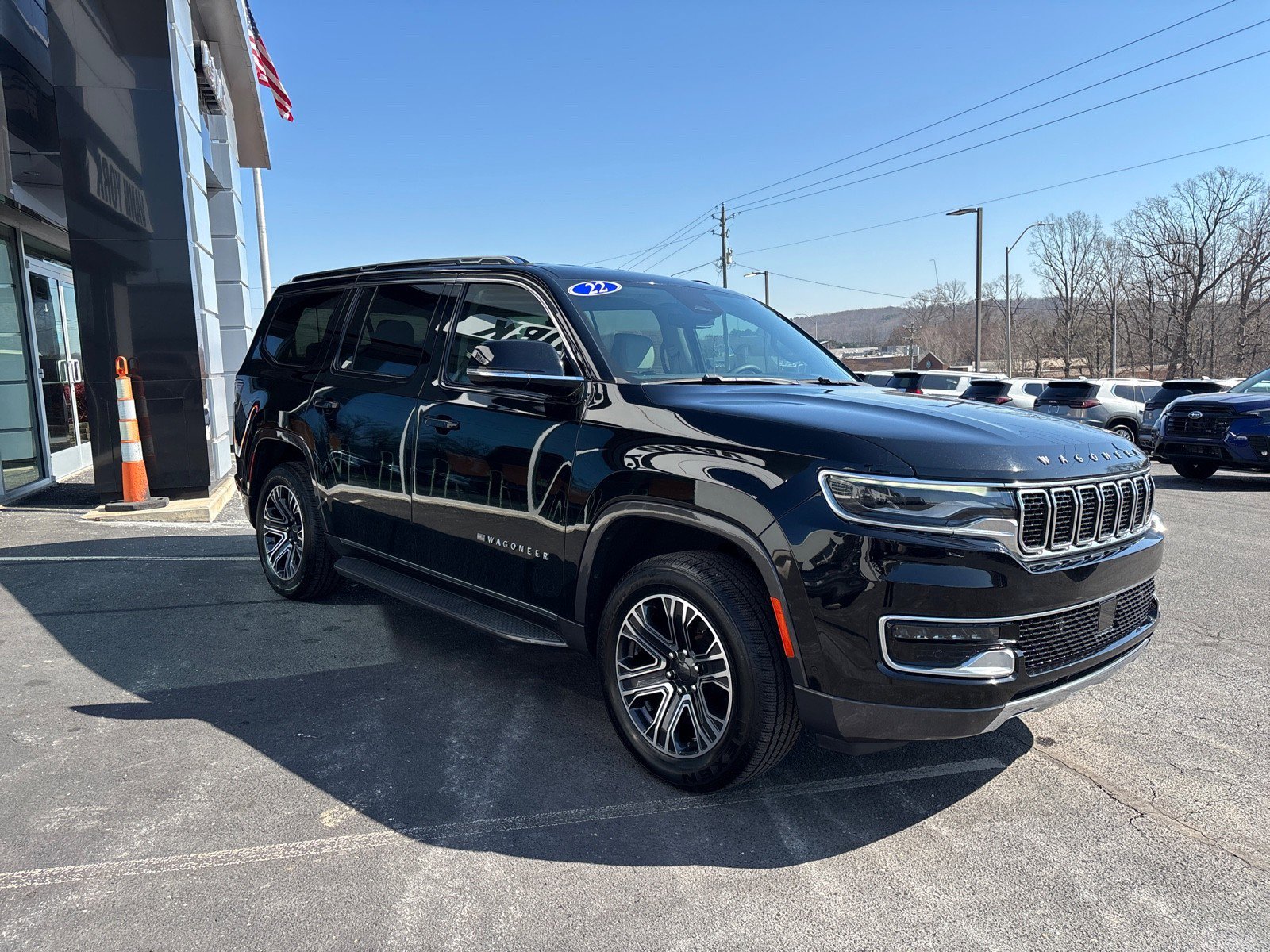 Used 2022 Jeep Wagoneer Series III w/ Flexible Seating Group image 4