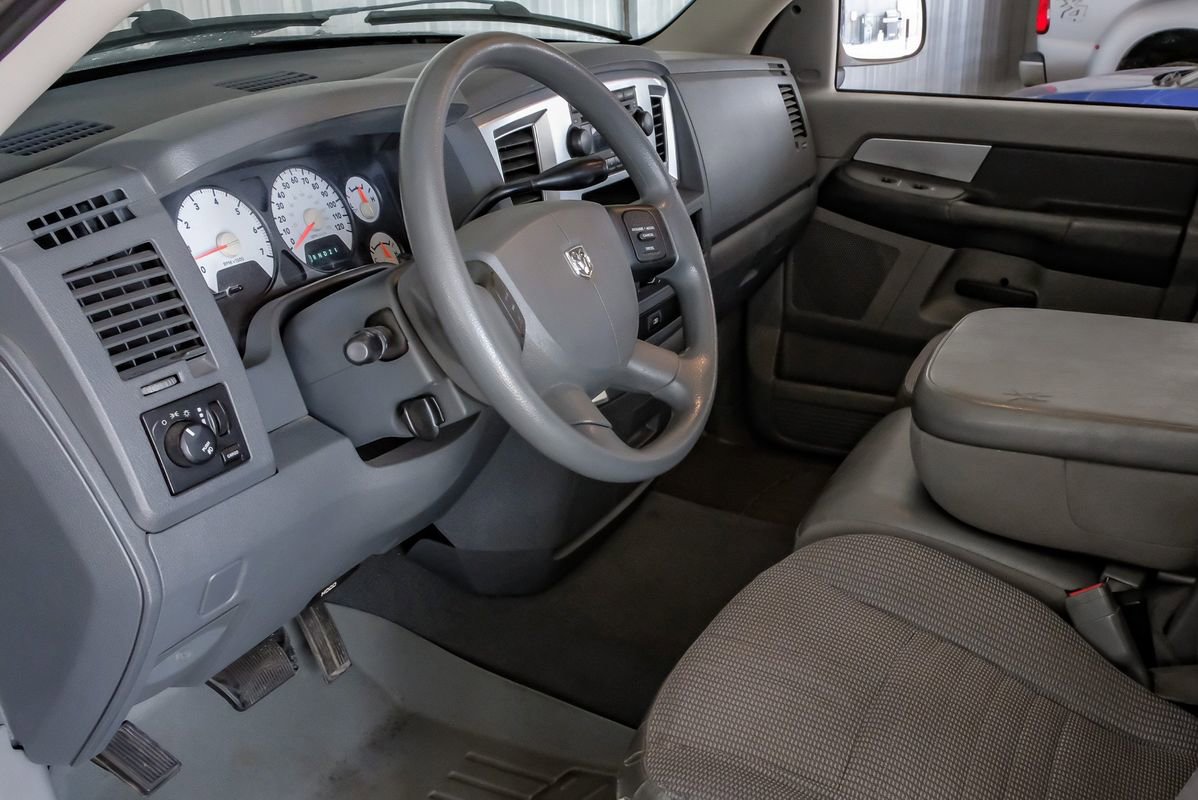 Used 2008 Dodge Ram 1500 Truck SLT image 14