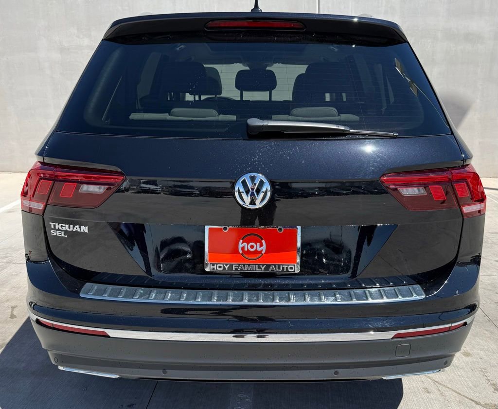 Used 2021 Volkswagen Tiguan SEL w/ 3-Row Tiguan MDO Package image 4